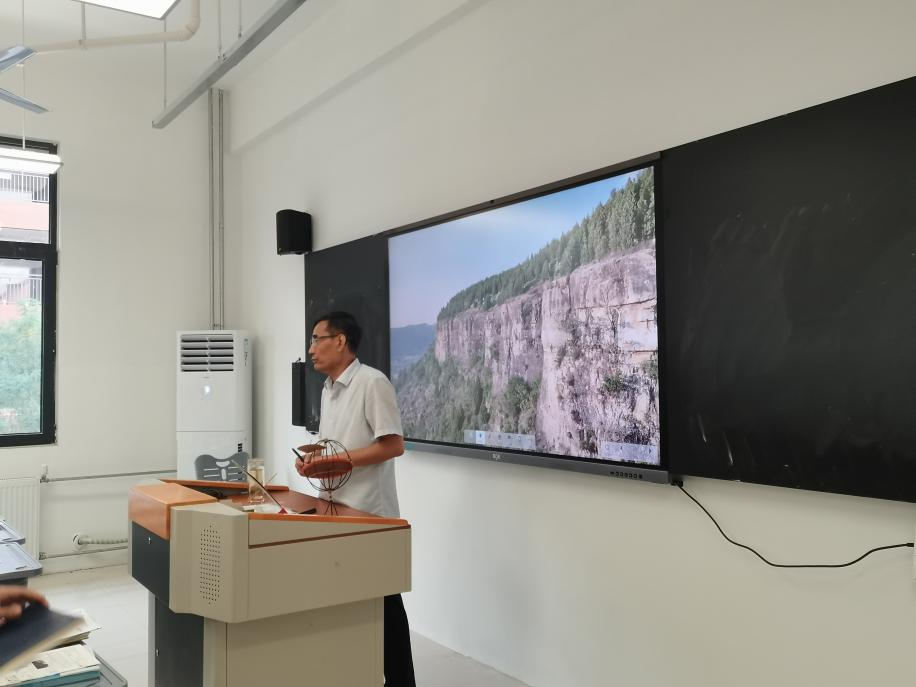 师以匠心，微光致远 ——卢世庆老师领航示范课展示